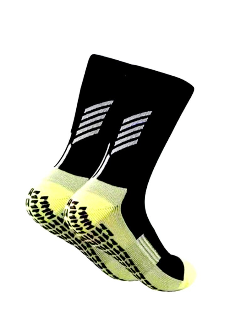 مجموعة 4 جوارب كرة قدم (2 أبيض + 2 أسود) مع وسائد سيليكون مضادة للتقرحات ودعامة ضغط – مثالية للمباريات والمعسكرات والصالة الرياضية | قابلة للغسل في الغسالة - Image 3