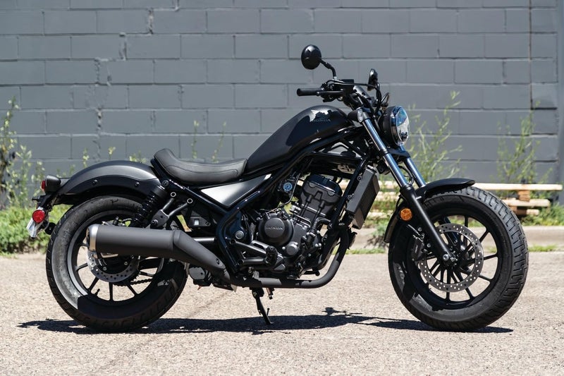 MUSTANG مقاعد دراجات موتوسيكل موستانج 84000 مقعد تريبر سولو لهوندا ريبيل 300 و 500 2017-'21، أصلي، أسود - Image 2