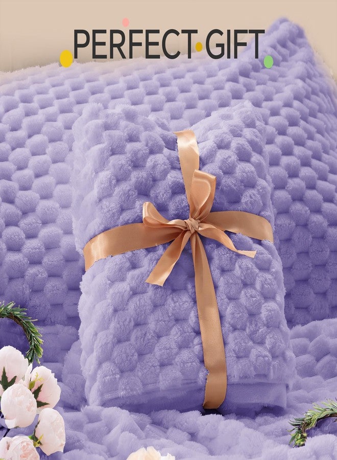 BEDELITE Fluffy Queen Comforter Set - Light Purple Fleece Soft Comforter for Queen Size Bed, Luxury Warm Bedding Set for Winter, Fuzzy Bed Set 3 Pieces (1 Comforter, 2 Pillowcases) - Image 5