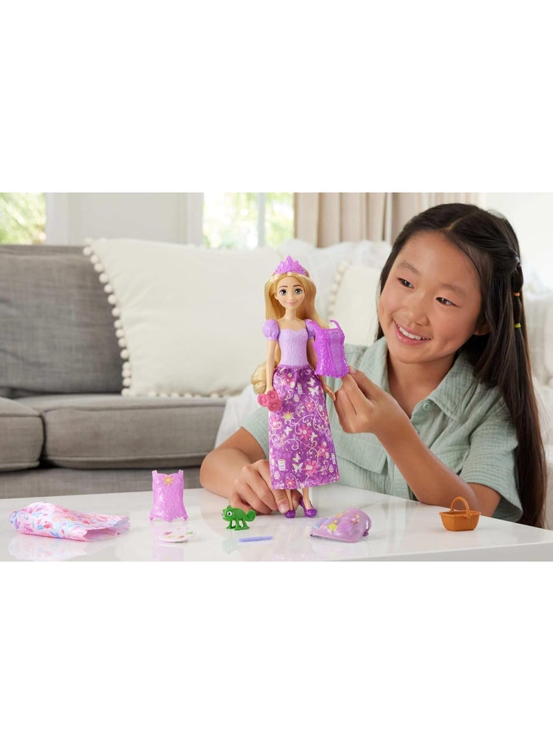 Disney Princess Rapunzel 2-in-1 Fashion Doll with Accessories - Image 2