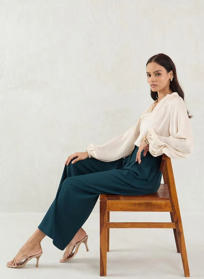 Femmella Femmella Mid Rise Pleated Detail Straight Pants