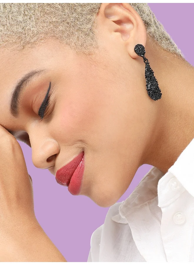 سوهي حلق مصمم للحفلات مطلي بالذهب