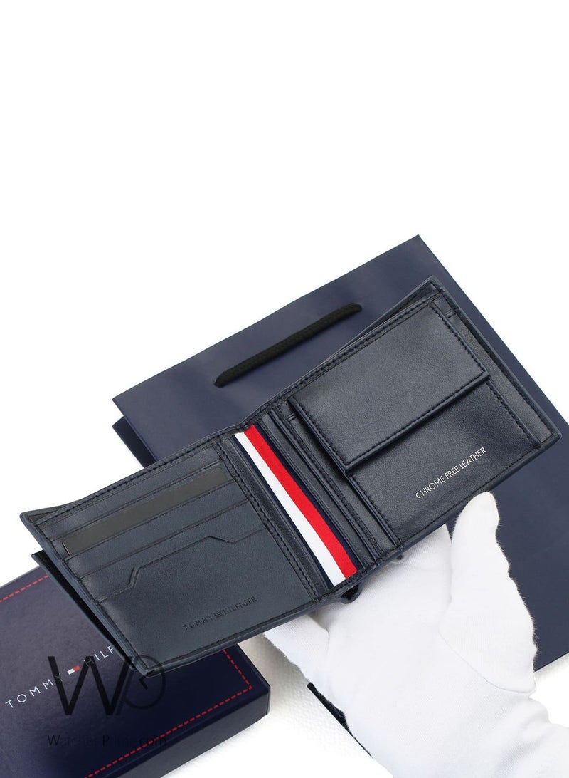 Tommy Icons حامل بطاقات محفظة للرجال من الجلد الطبيعي باللون الأزرق الداكن من تومي هيلفيغر - Image 4