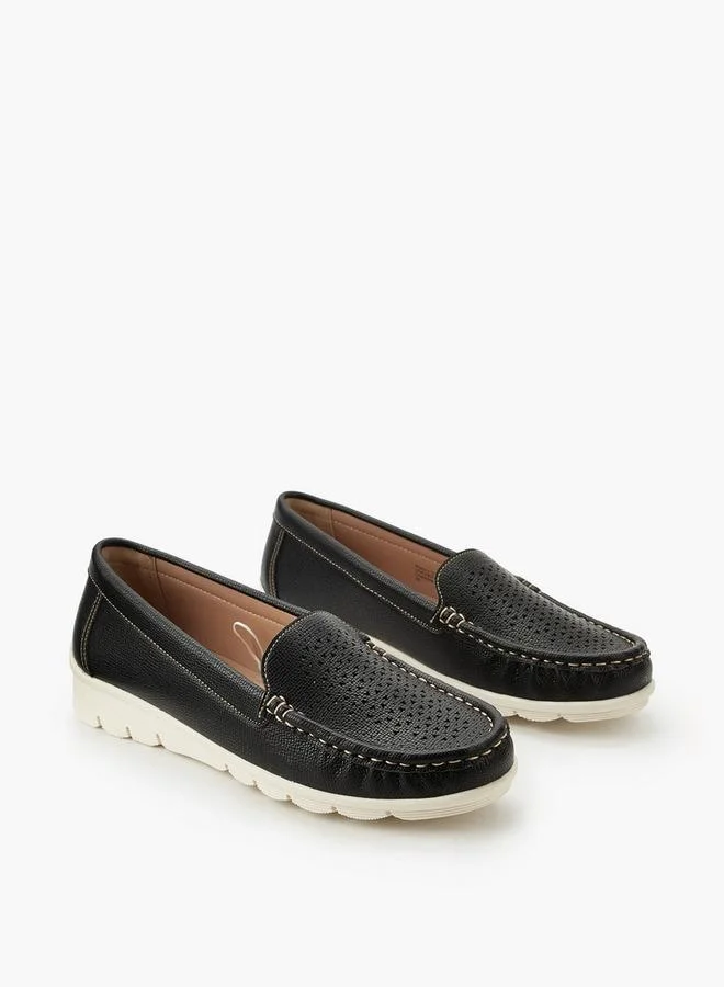 لو كونفورت Women Perforated Loafers