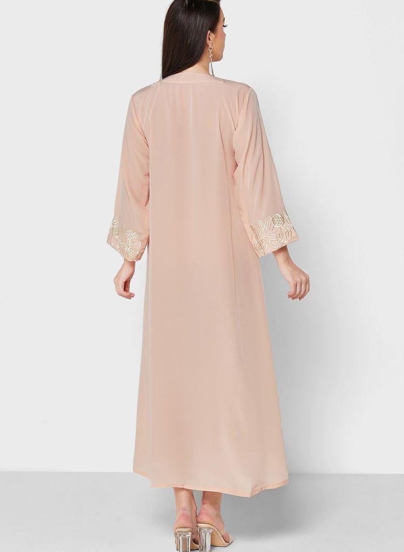 خزانة جلابية مزينة بتطريز - Image 2