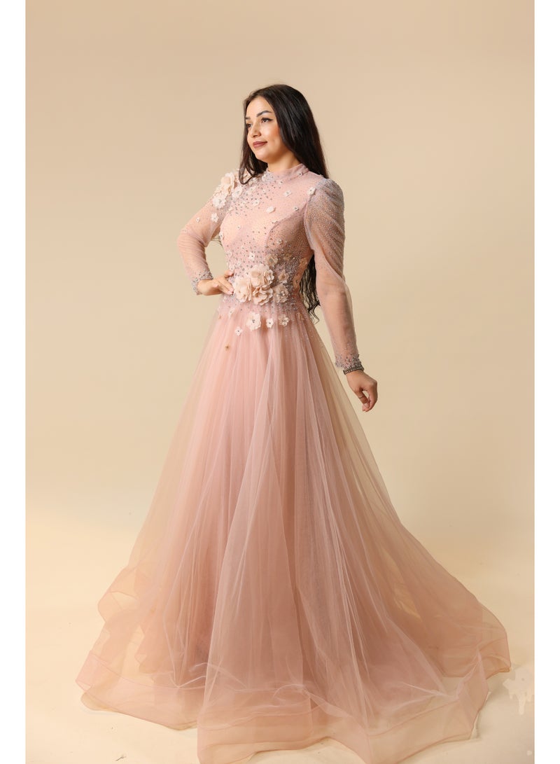 FAIZ COUTURE Elegant Tulle Gown with Floral Embellishments - Image 4