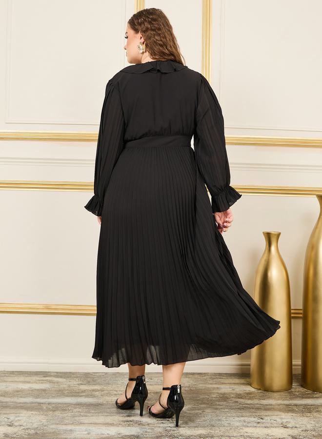 Styli Plus Ruffle Trim Pleated Detail A-Line Maxi Dress - Image 4