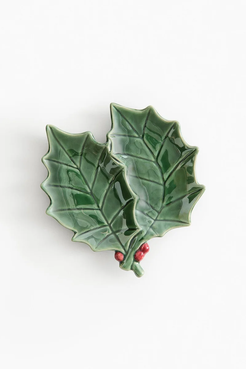 H&M Figurative stoneware serving plate