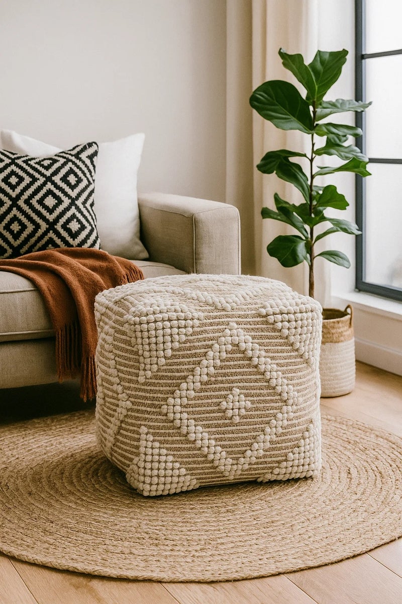 لوفت مسند قدم مربع راندل، مسند قدم ناعم لغرفة المعيشة، مسند قدم مريح، مثالي لراحة قدميك على الأريكة والمكتب، قماش، طبيعي/عاجي، 40×40×40 سم - Image 1