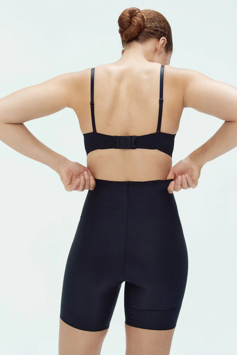 اتش اند ام 2 Pack High Waist Shorts