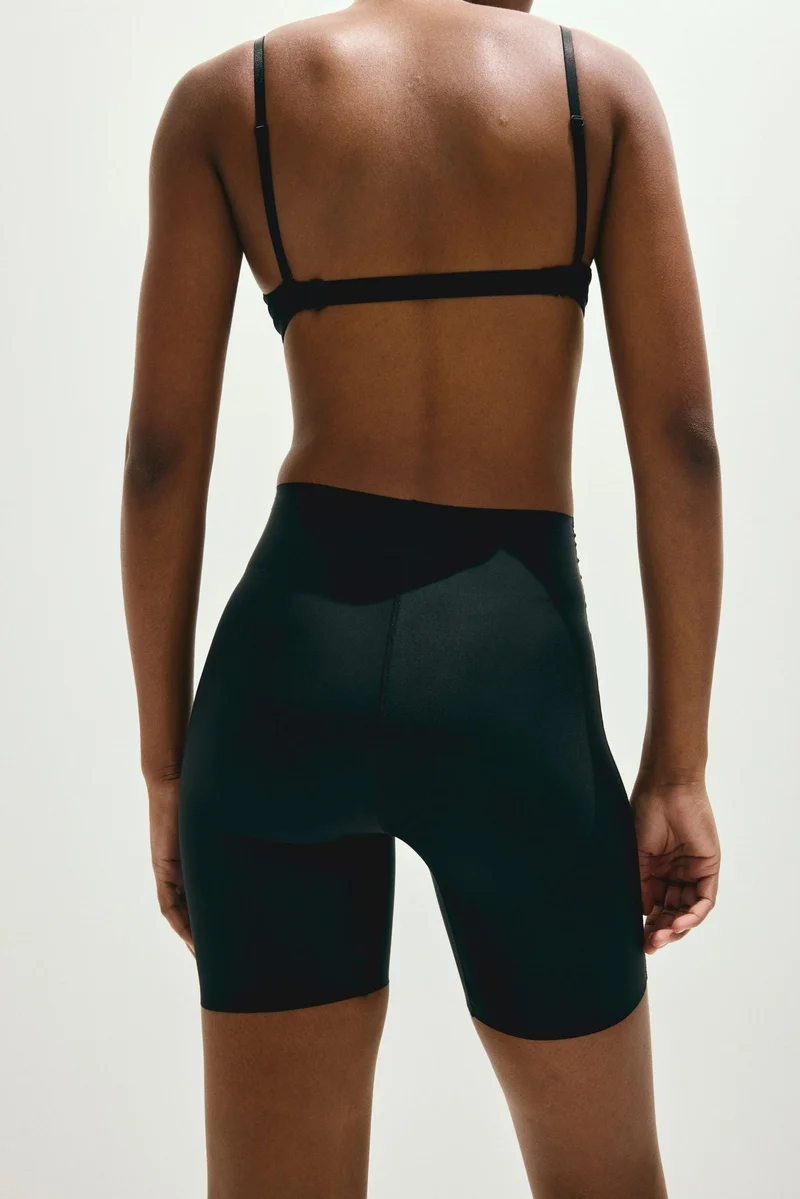 اتش اند ام 2 Pack High Waist Shorts