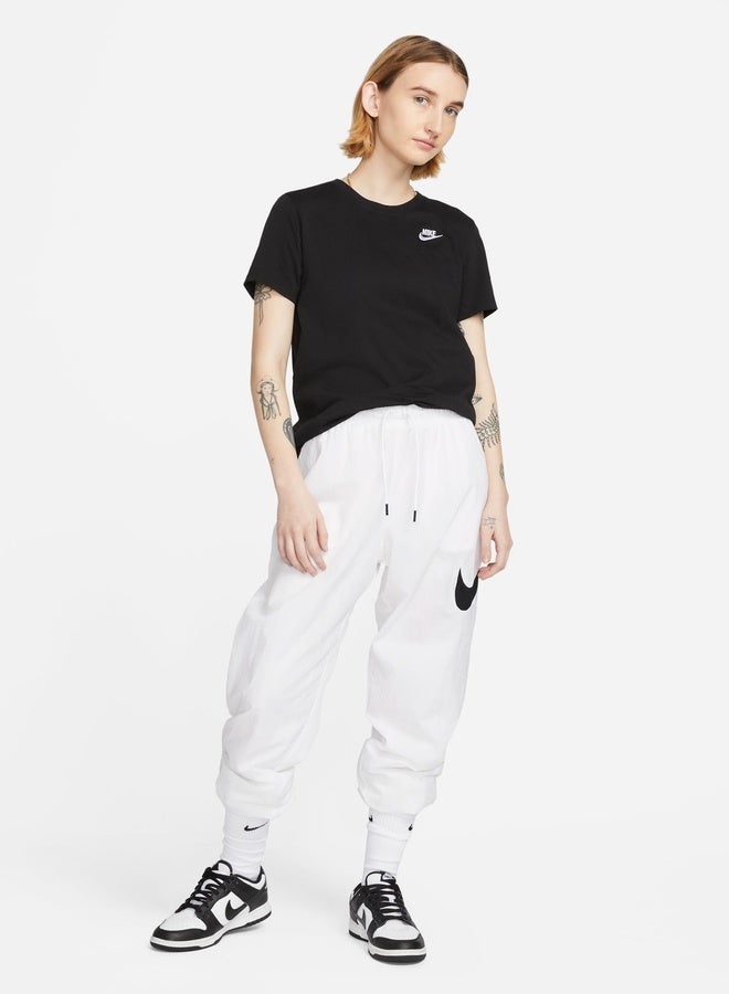 Nike Women’S Nike Sportswear Club Tee - Image 4