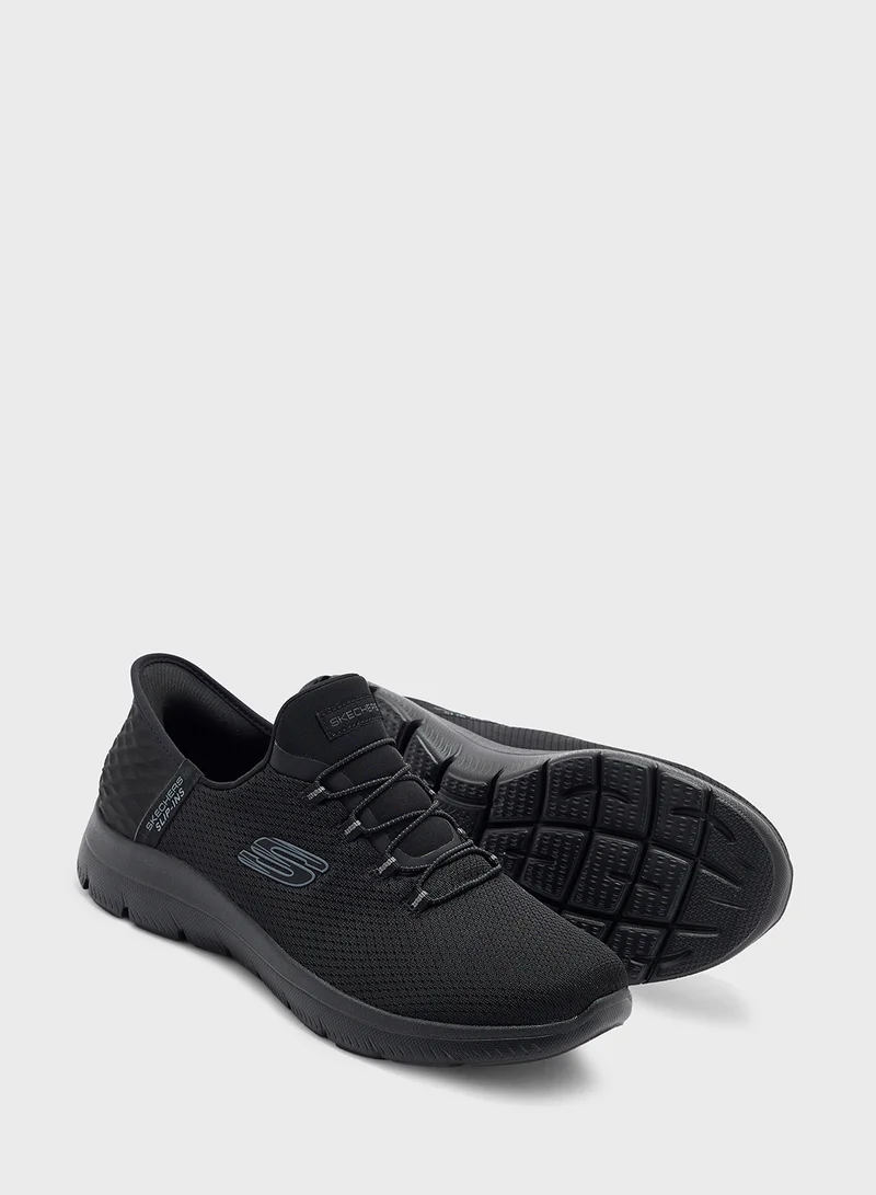 SKECHERS SUMMITS