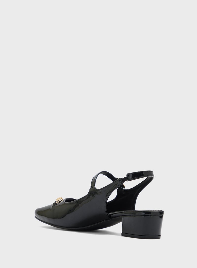 ايلا حذاء ماري جين بكعب   بإبزيم على شكل لجام حصان - Image 3