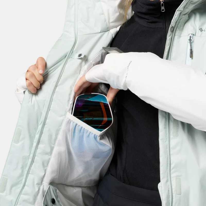 Columbia Green Women's Snowy Summit Insulated Jacket for Women | Best Price UAE