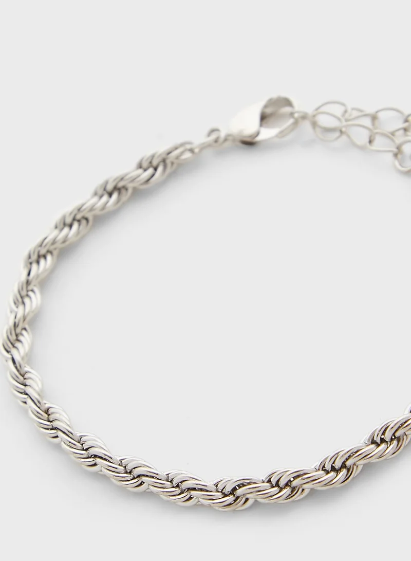 NEW LOOK Twist Bracelet