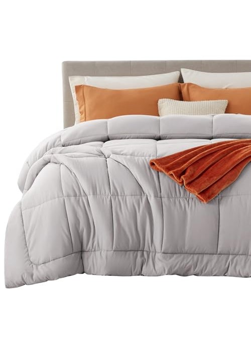 Bedsure Bedsure Comforter Duvet Insert  Quilted Comforters Cal King Size All Season Duvet Down Alternative Bedding with 8 Tabs Gifts for WomenMen Light Grey California King 96 X 102 Inches 