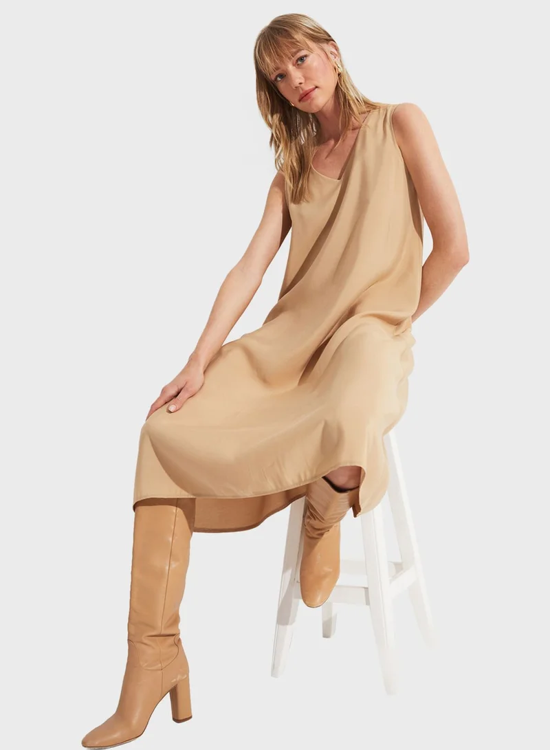 JUNE Sleeveless A-Line Dress