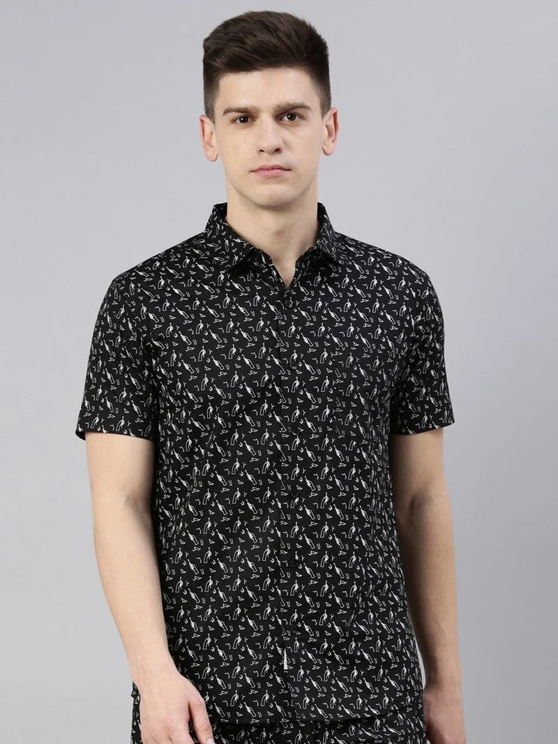 Joven Black Printed Half Sleeve Casual Shirt for Men