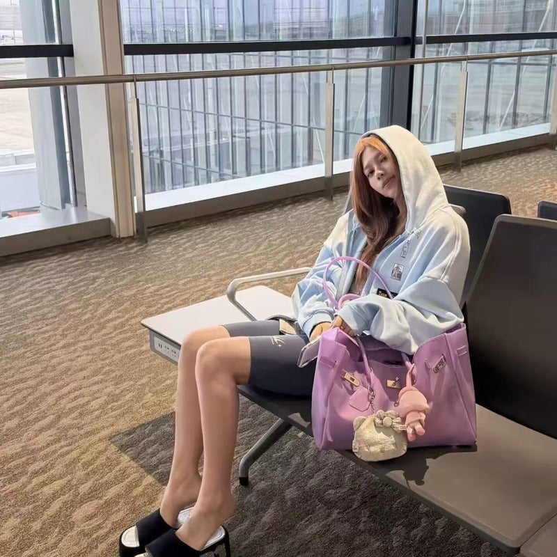 Kiikii Style Jelly Tote Bag 2026 Summer Commuter Transparent Large Capacity Underarm Bag for Women - Image 2