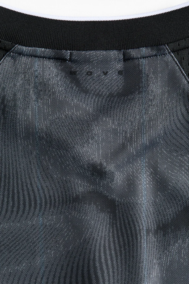 H&M  Loose Fit Football shirt with DryMove™ for Men | Best Price UAE