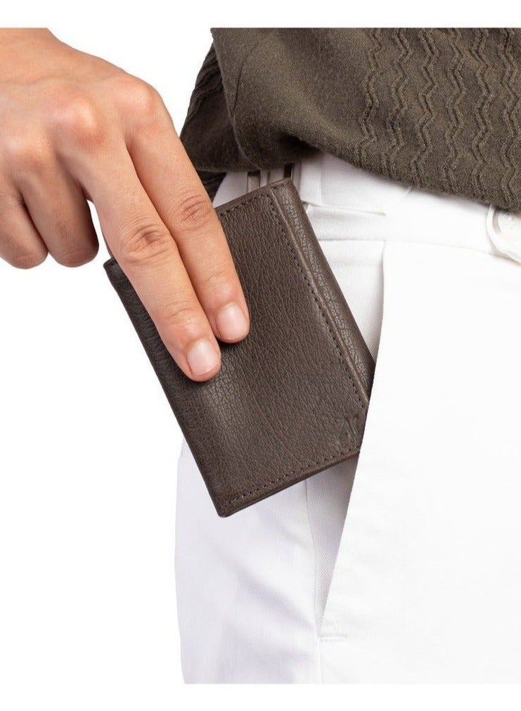 ايه ار سابلاي Ar Gen Fold من Arij Bags | محفظة جلد طبيعي، 9 جيوب للكروت، نافذة شفافة لبطاقة الهوية، قسمين منفصلين للنقود، تصميم نحيف (بني) - Image 4