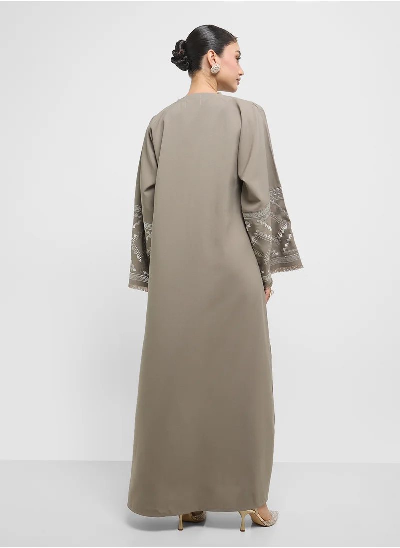 hayas closet Embroidered Abaya with Sheila