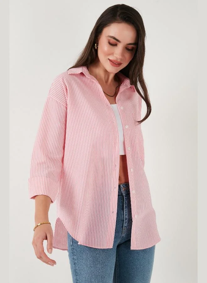 ليلا قميص نسائي مخطط بأكمام طويلة وقصة عادية بجيوب