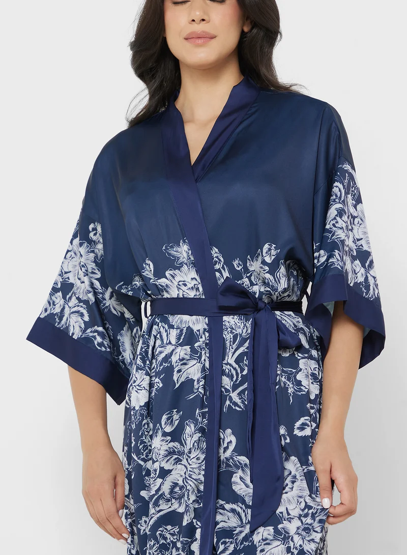 Khizana Printed Robe