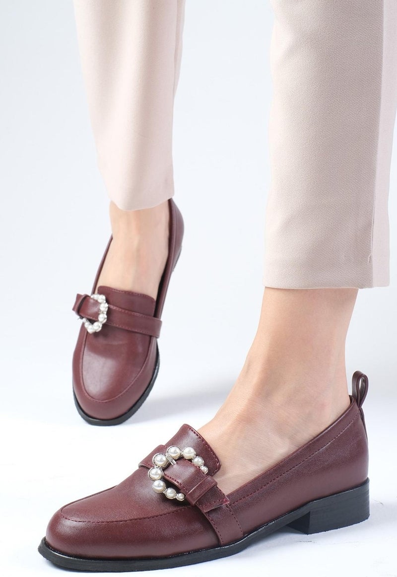 Mio Gusto Claret Red Pearl Buckle Women's Casual Flat Oxford Shoes  - Image 1