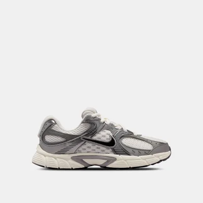 Nike Kids' V5 RNR Shoes