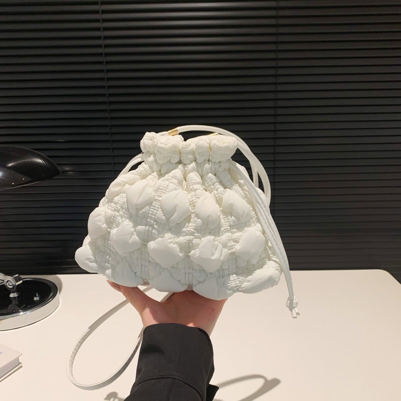 New Pleated Cloud Bag Quilted Lucky Bag Drawstring Drawstring Handbag New Trendy New Hand-Held Crossbody Bag White - Image 3