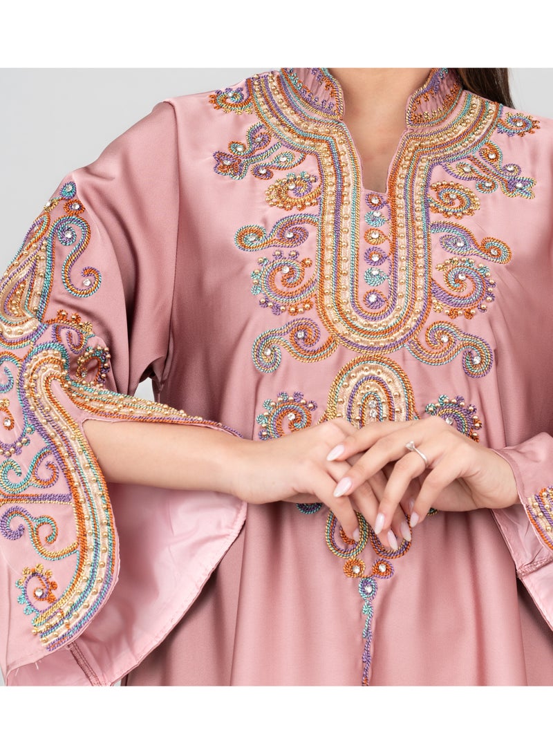 اكسا جلابية مطرزة عصرية وردي - Image 4