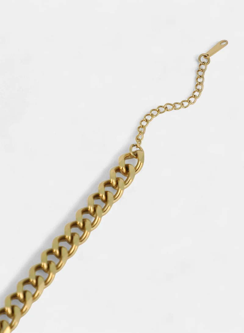 SOHI SOHI Women The Curved-Link Chain Bracelet | California  Colour | One-Size | Metallic Alloy Material | Lobster Clasp Closure | Bracelet For Casual & Evening Wear