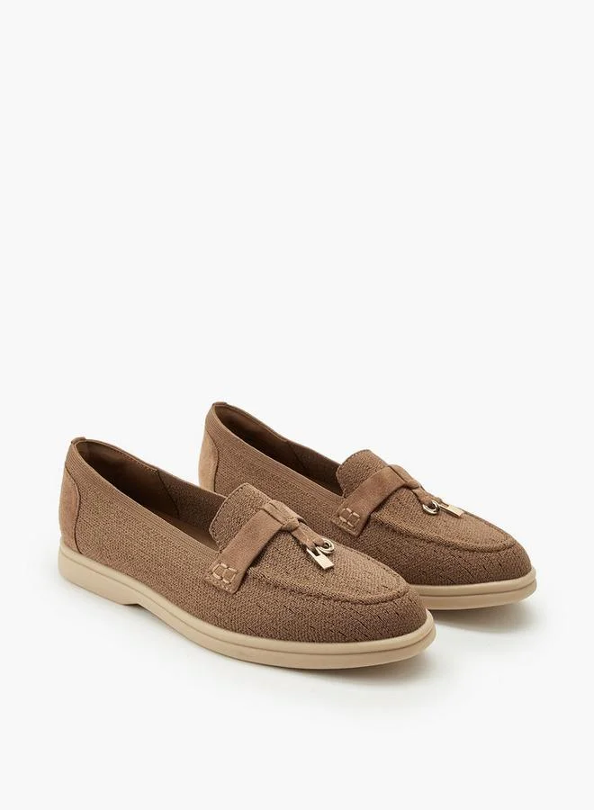 لو كونفورت Women Metal Charm Loafers