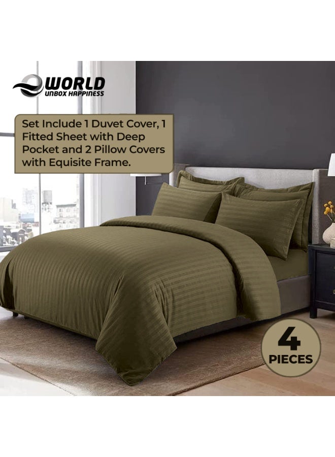 إي وورلد مجموعة فاخرة مكونة من 4 قطع لسرير ملكي باللون أخضر زيتي المخطط تتضمن 1 غطاء لحاف (220x240 سم)، 1 شرشف سرير مطاطي (200x200+30 سم)، و 2 حالة وسادة (48x74+5 سم) لتجربة أناقة فاخرة مستوحاة من الفنادق. - Image 3