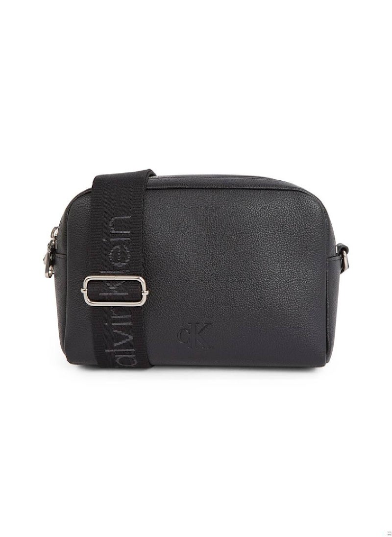 Calvin Klein Jeans Ultralight Double Zip Crossover Bag  - Image 1