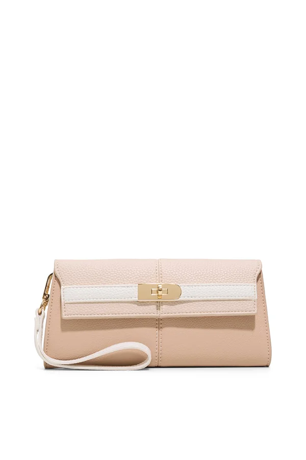 كول ات سبرنج Ravina Ladies White Wristlet