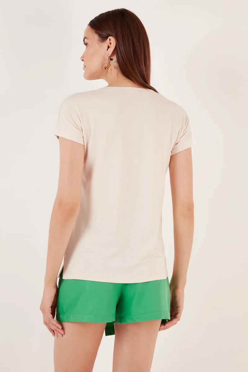 ليلا V-Neck Relaxed Cut Blouse Women's Blouse 5862000