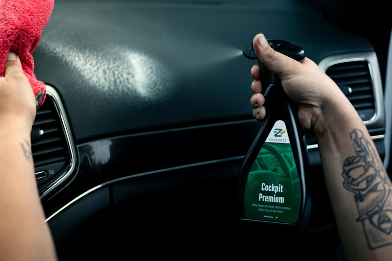 nextzett 92470515 Cockpit Premium Interior and Dashboard Cleaner, 16.9 fl oz - Image 4