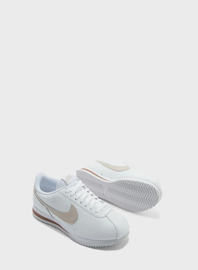Nike Cortez