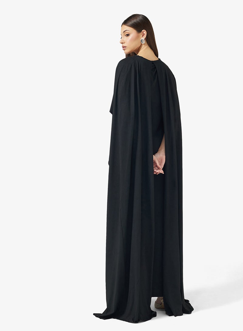 ايلا فستان كيب بياقة مزينة - Image 2