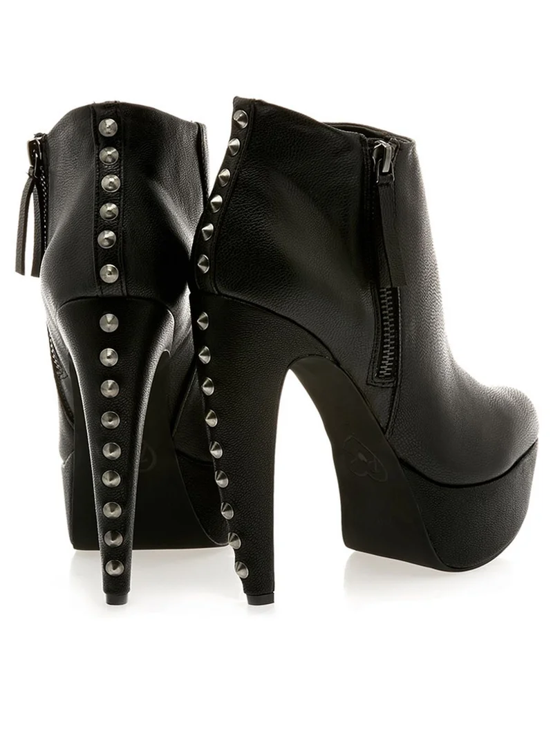 Penny Loves Kenny Keisha Studded Ankle Boot