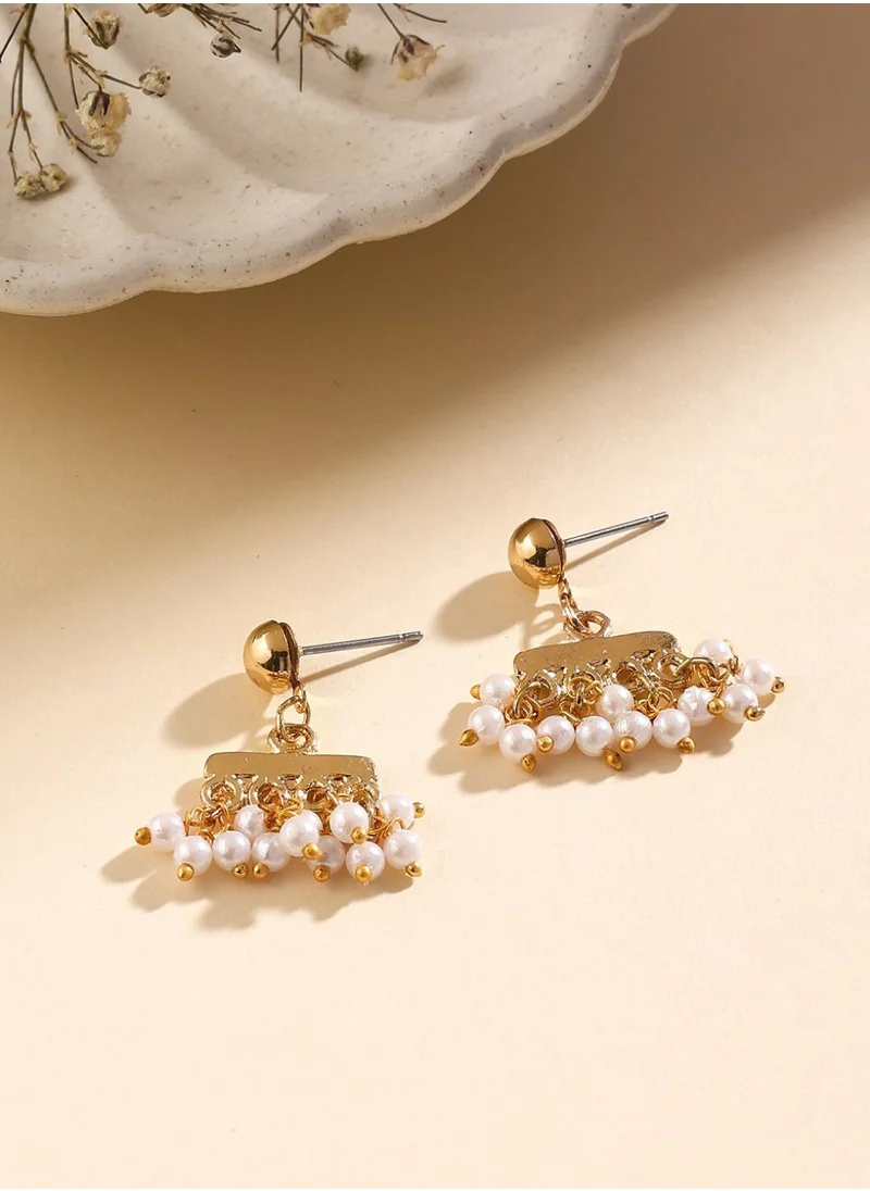 برياسي Plated Contemporary White Pearls Beaded Drop Earrings