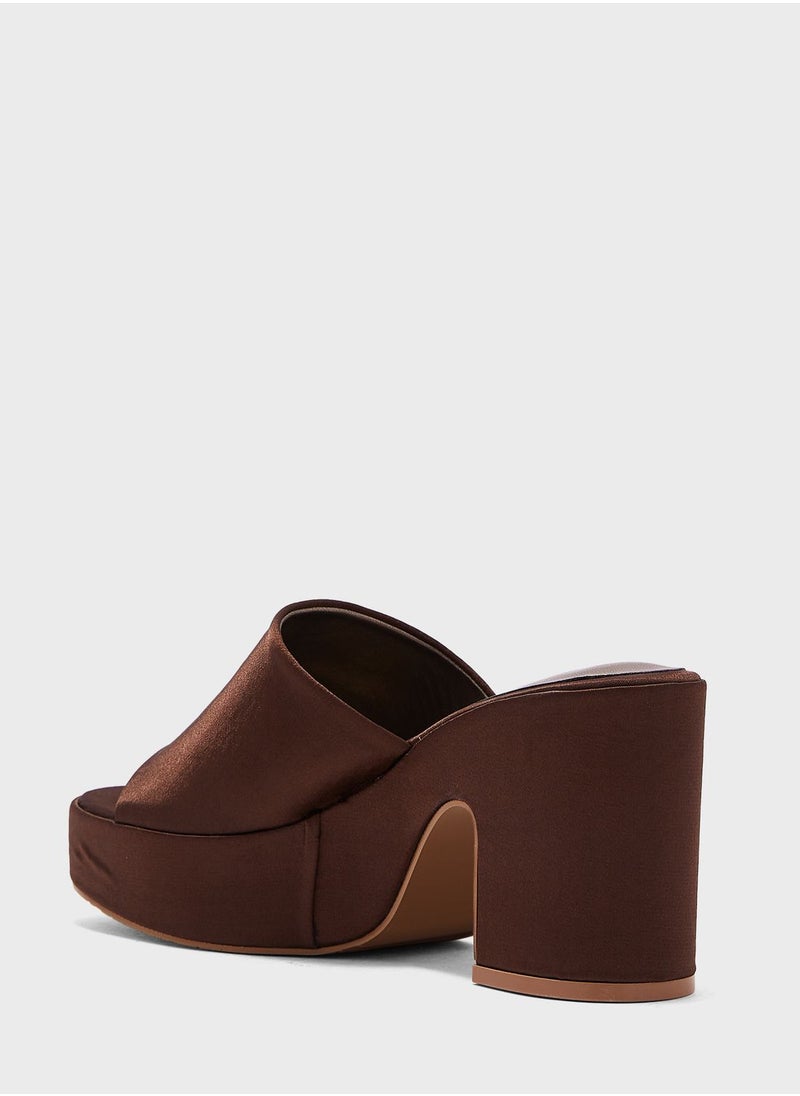 Vincci - Single Strap Wedge Sandals - Image 1
