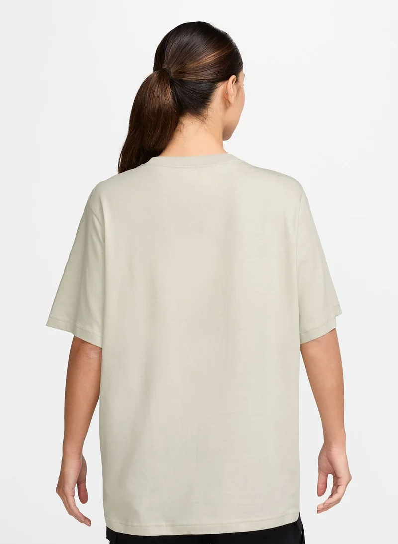 نايكي Nsw Essential T-Shirt