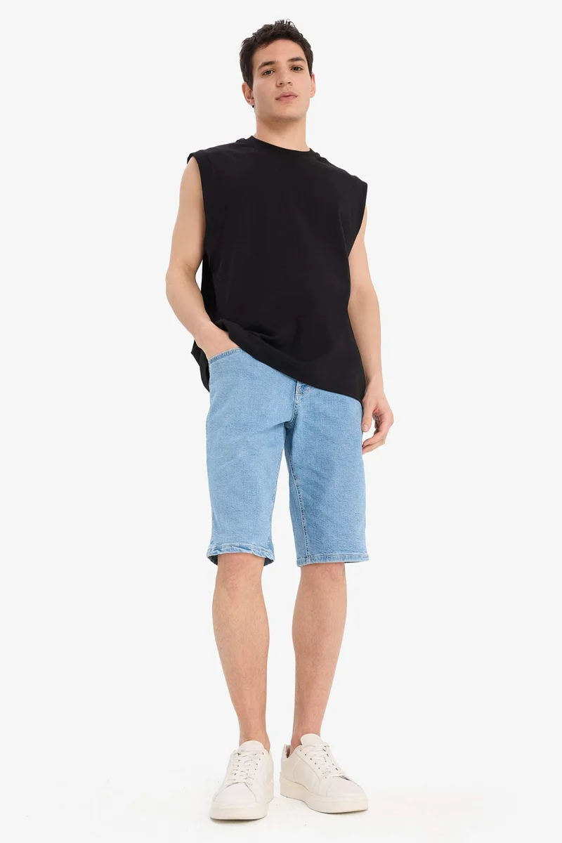 ديفاكتو Cotton Boxy Fit Printed Crew Neck Tank Top