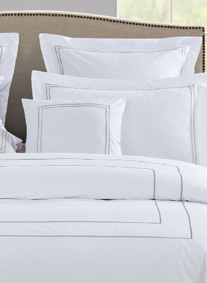 Brata Stitch Convenient Bed in a Bag Bedding Set White and Silver 1 x 220 x 160 cm RICAMO 04 