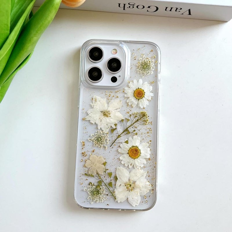Tazweeq غطاء شفاف لجهاز iPhone 15 Pro Max من بتصميم زهور حقيقية مضغوطة، نمط زهور بيضاء لامعة لطيفة، غطاء حماية ناعم من TPU رفيع للنساء والفتيات لجهاز iPhone 15 Pro Max - Image 3