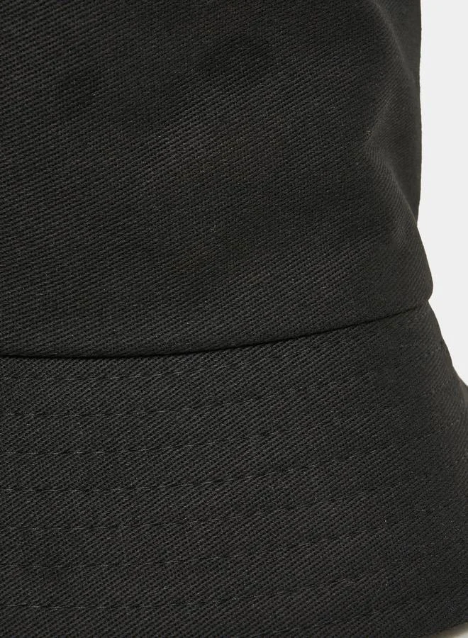 Styli Solid Bucket Hat